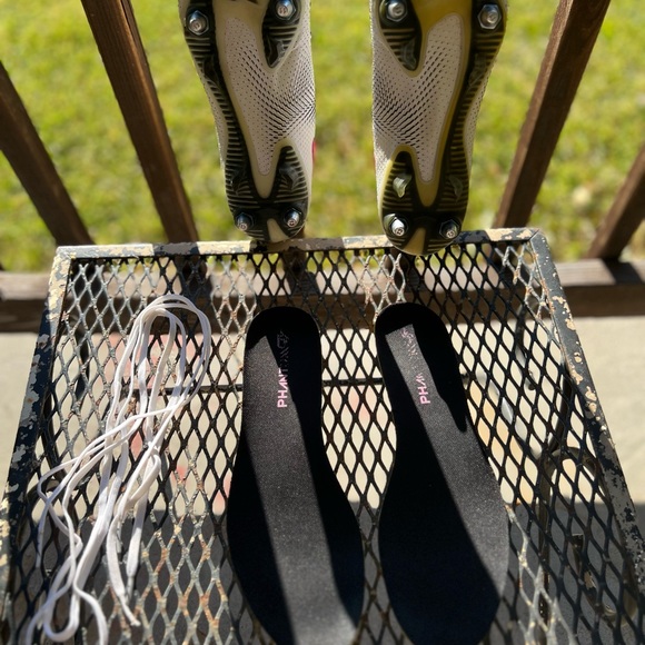 -Great condition 
-Anti-Clog traction 
-Don’t have the box
-Used 3-5 times - Picture 10 of 10